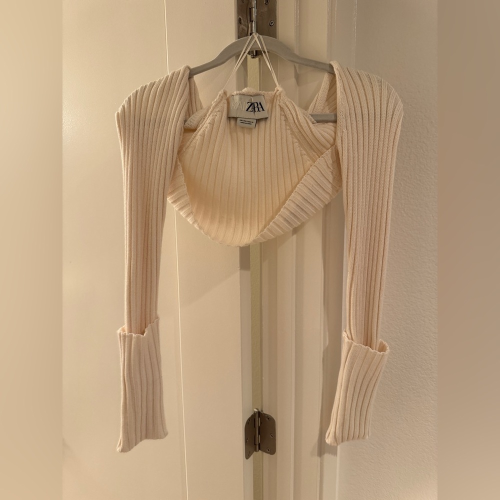 KAIA ZARA SHRUG TOP